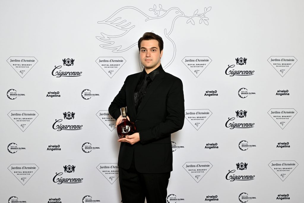 Armen Pogossian, the owner of Jardins d'Arménie